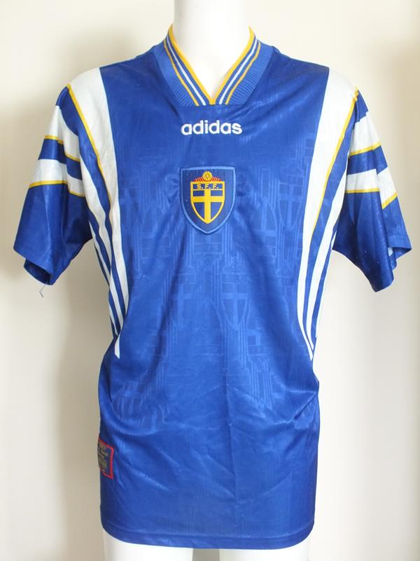 Sweden – Football Shirt World
